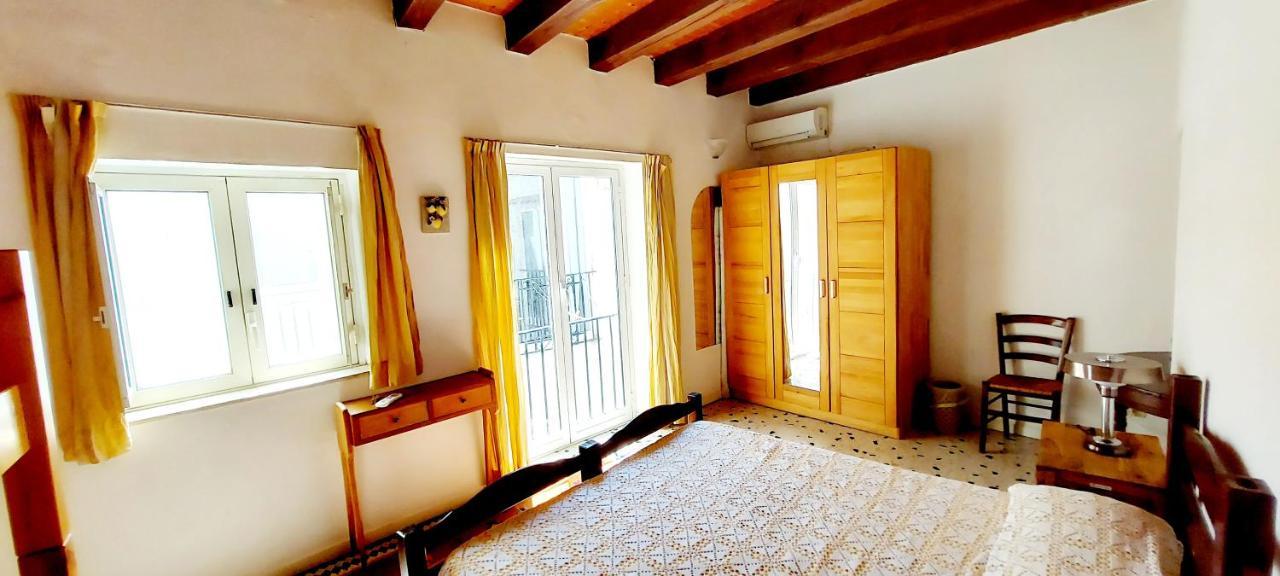 פלרמו Vucciria'S Holiday Home מראה חיצוני תמונה